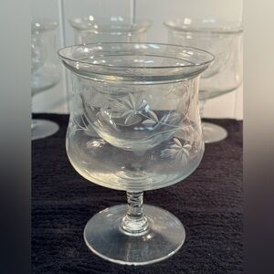Set of 5 Vintage mid-century Cambridge Shrimp/Seafood Stemware with liners.